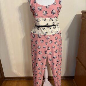 NEW BEACH RIOT Active Set of 3 pieces: Top, Shorts and Long Pants - size Large